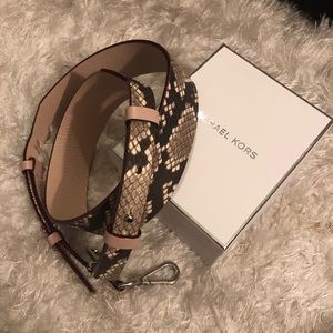Michael kors strap